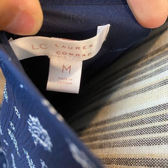 Lauren Conrad Dress Layered Chiffon Floral Medium - Picture 2 of 5